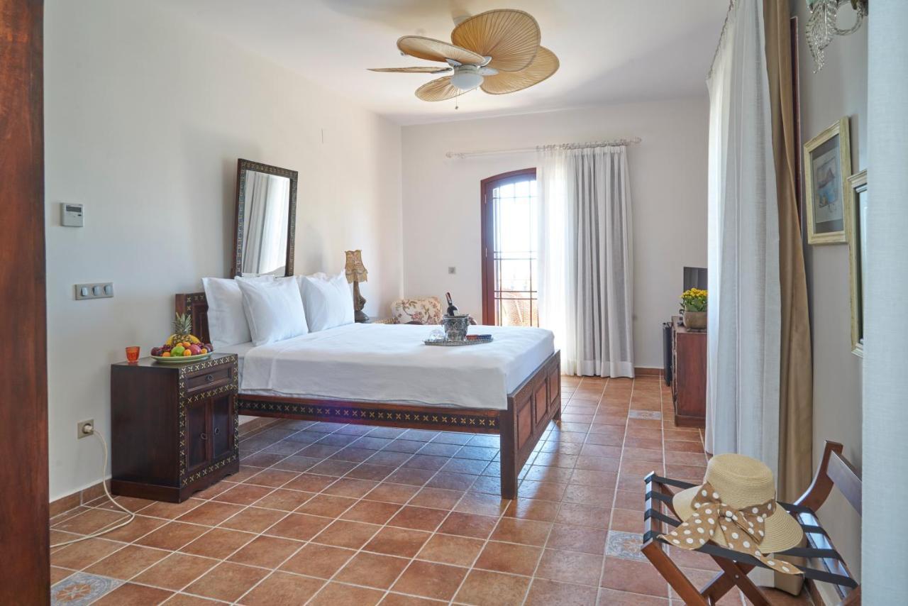 Villa Taraca Alacati Romantik Otel (Adults Only) Exterior foto